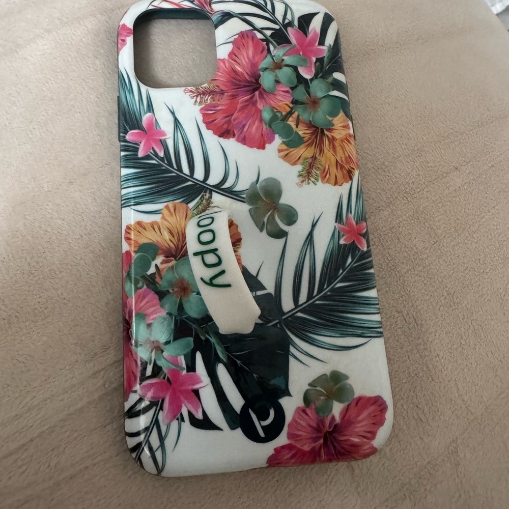 Loopy IPhone 11/XR case Hibiscus Great condition